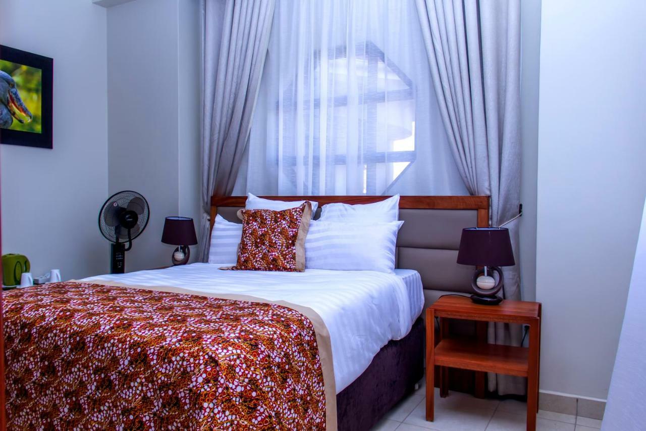 Akasu Bed And Breakfast 坎帕拉 外观 照片